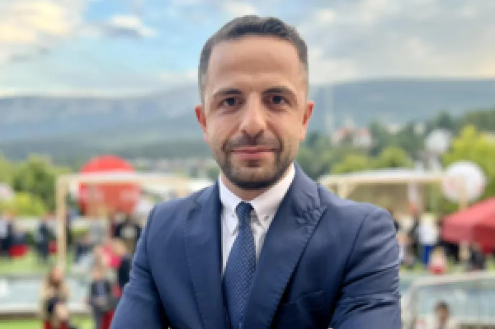 Władze Nowej Lewicy podjęły w trybie natychmiastowym decyzję o zawieszeniu poszukiwanego od kilku dni Jakuba B.