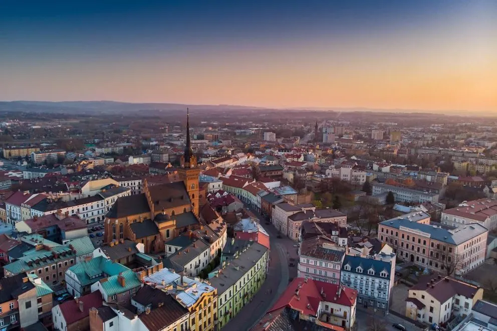 Ministerstwo uspokaja Tarnów ws. cen prądu na przyszły rok. Nie wszystkie wątpliwości znikają