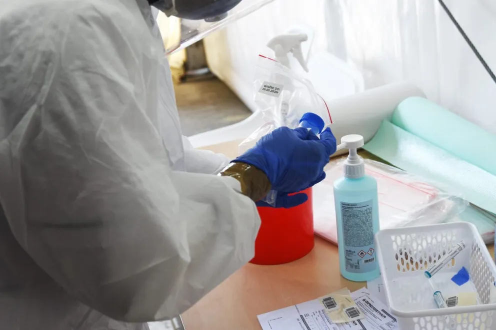658 zakażeń koronawirusem, zmarły 4 osoby z COVID-19