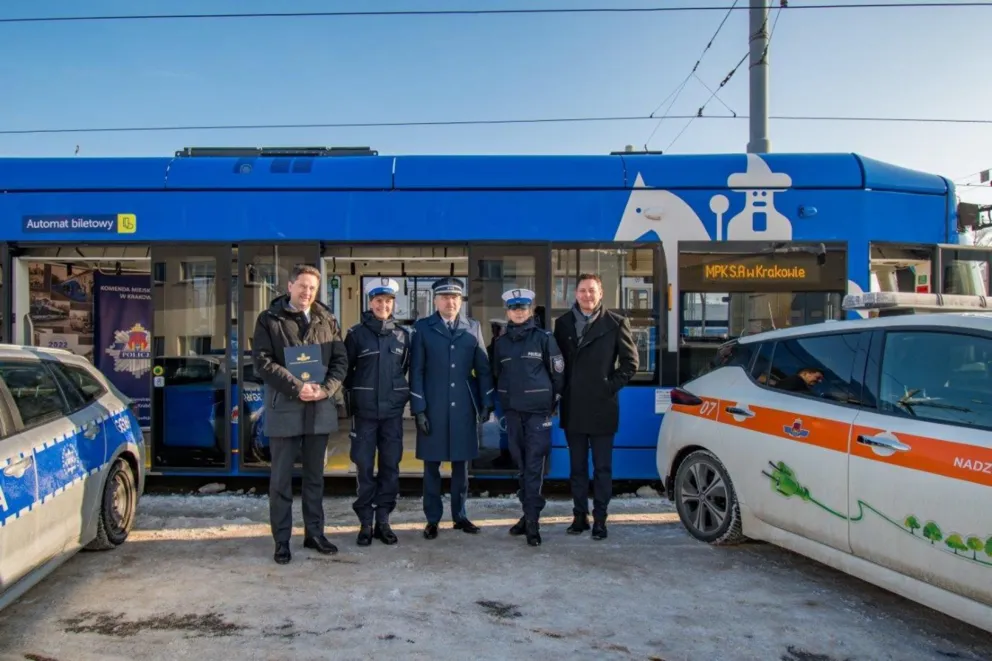 Kraków: porozumienie między MPK i policją, które usprawni korzystanie z monitoringu w pojazdach