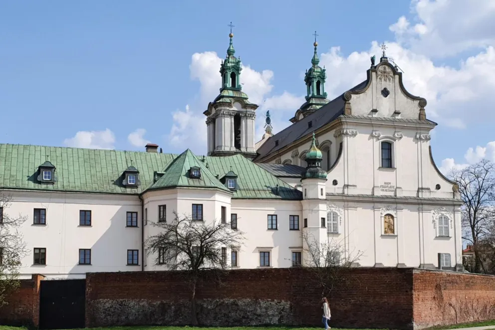 W klasztorach paulińskich na całym świecie kończą się  "Pawełki"