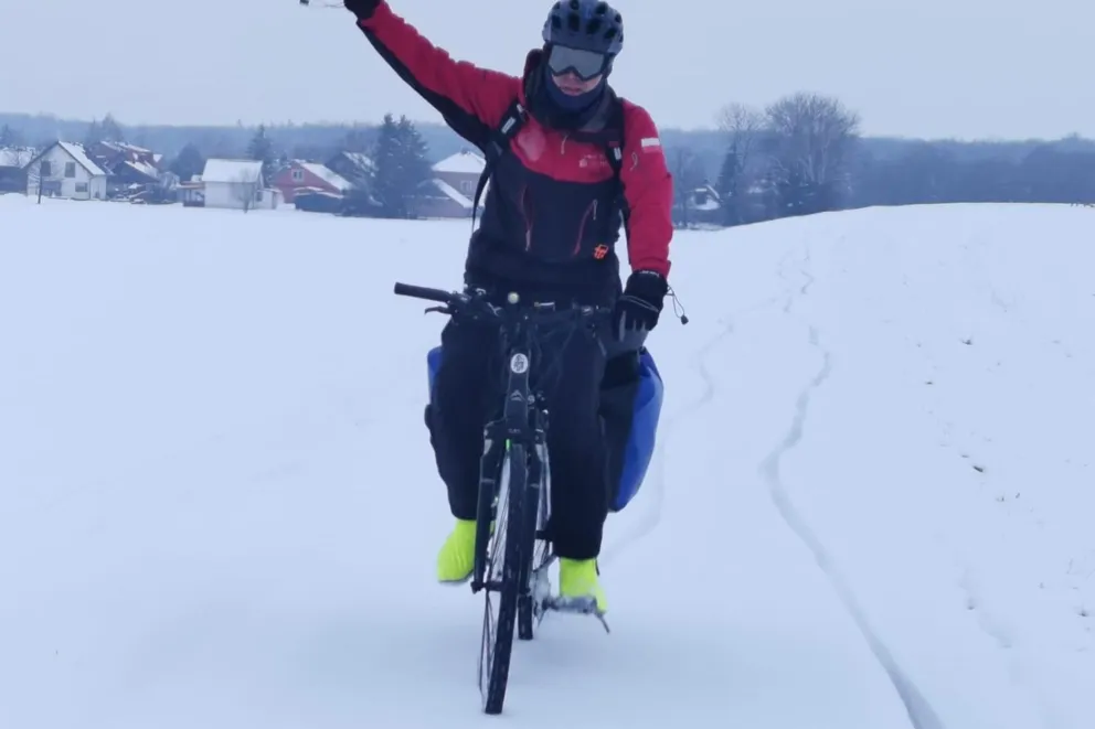 Ekstremalnie, zimowo, rowerowo z PGR-em - Tomek Walkiewicz 
