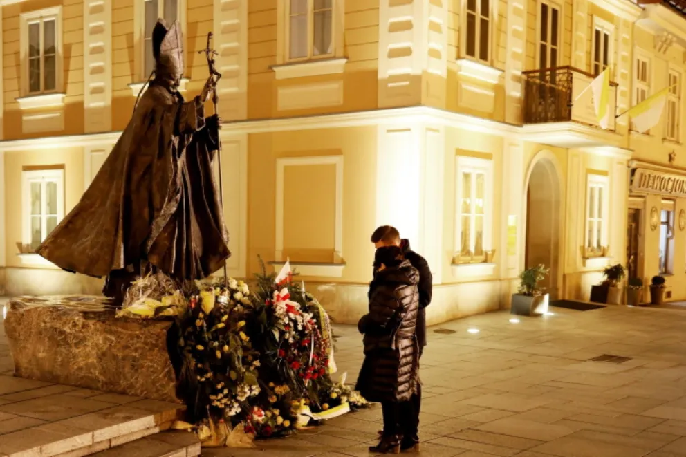 Wadowiczanie modlili się w obronie czci Jana Pawła II