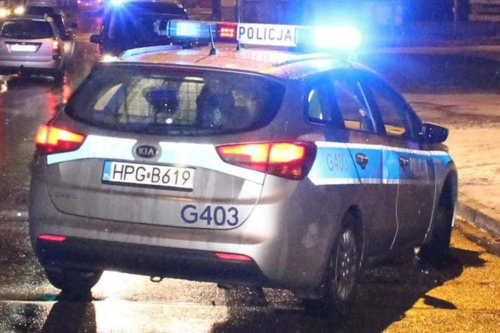 Nietrzeźwy ojciec wiózł samochodem dwoje dzieci 