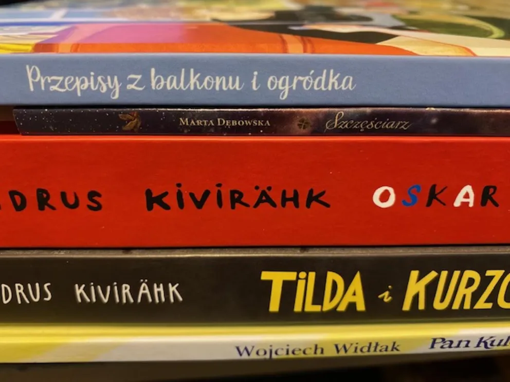 Niespodzianki, ogródek i Kurzołek. Alfabet 2 .04.23