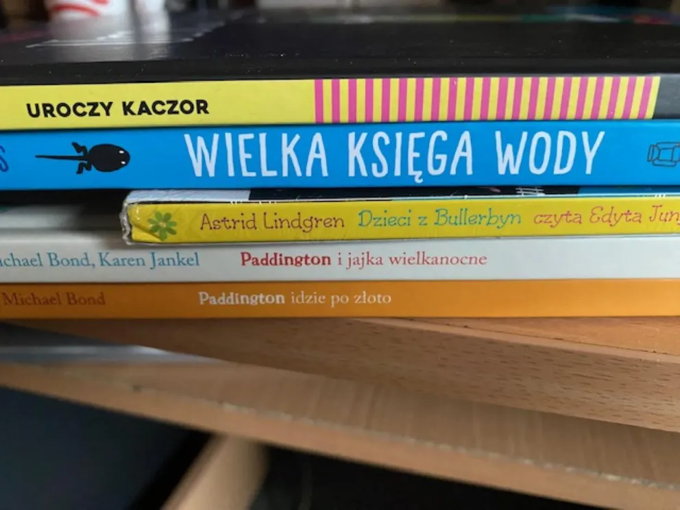                                                   Dużo wody, Paddington, Dzieci z Bullerbyn  i Kaczor. Alfabet 10.04.23