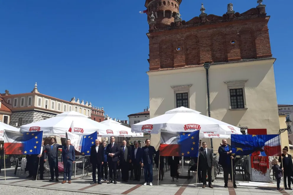 Tarnów upamiętnił 19 rocznicę wstąpienia Polski do Unii Europejskiej