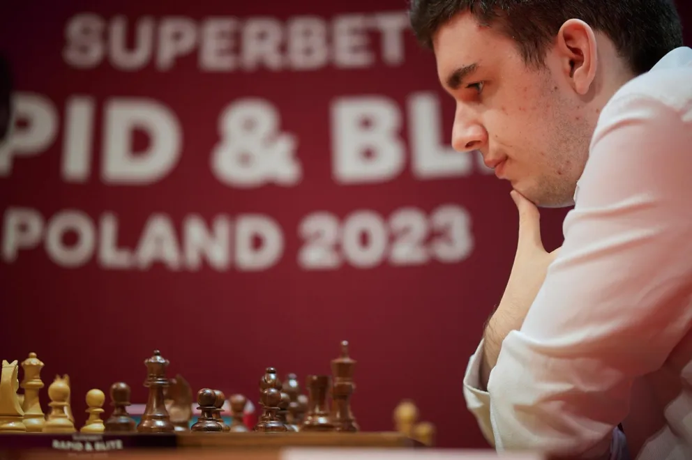 Jan Krzysztof Duda liderem warszawskiego turnieju szachów blyskawicznych