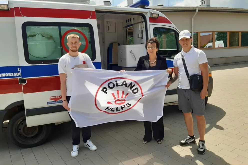 Karetka transportowa wyruszyła z Krakowa do Ukrainy