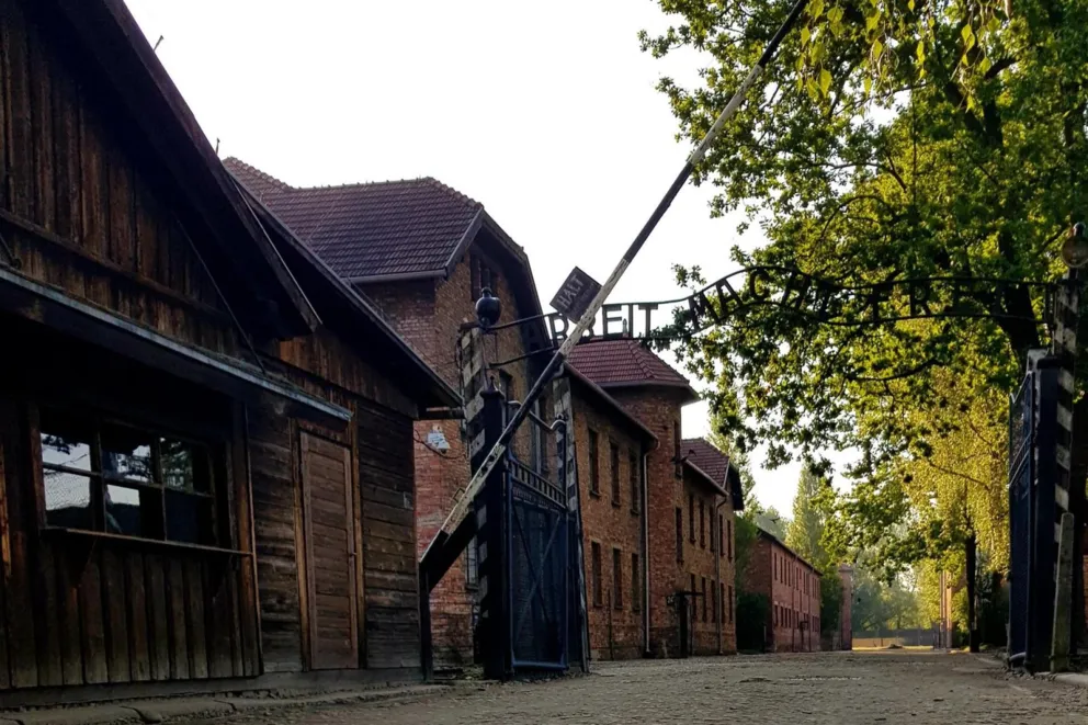 Upamiętniono 81. rocznicę utworzenia karnej kompanii kobiet w Auschwitz