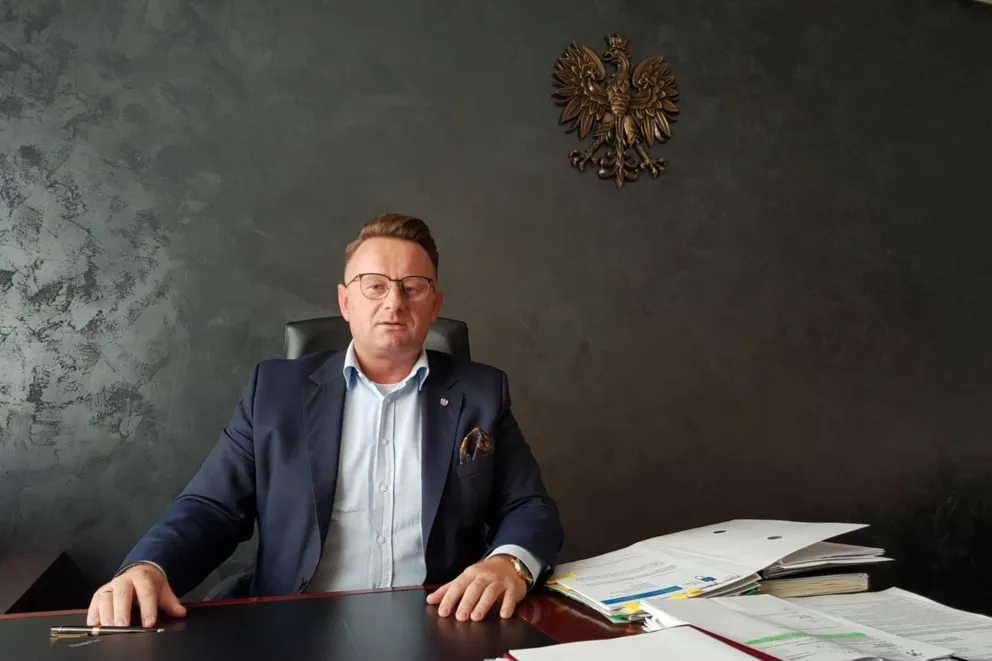 Radni Trzebini nie udzielili wotum zaufania burmistrzowi Jarosławowi Okoczukowi