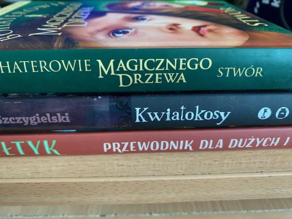 Dinks, Kwiatokosy, Bałtyk i Stwór. Alfabet na wakacjach 9.7.23