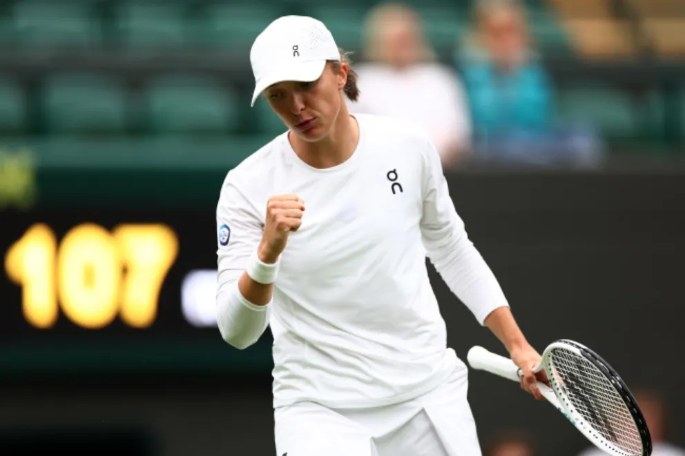 Wimbledon: z Polaków w środę zagrają Świątek i Hurkacz