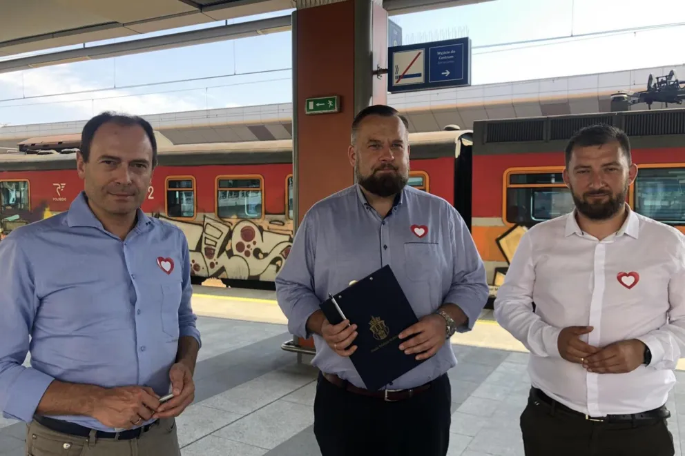 Politycy PO prezentują receptę na transport publiczny w Małopolsce