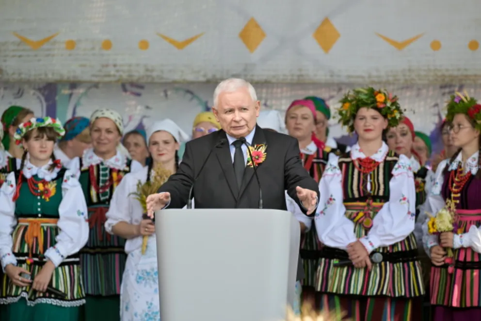 Źródła PAP: nie wcześniej niż 30 sierpnia zatwierdzenie list PiS do Sejmu i Senatu