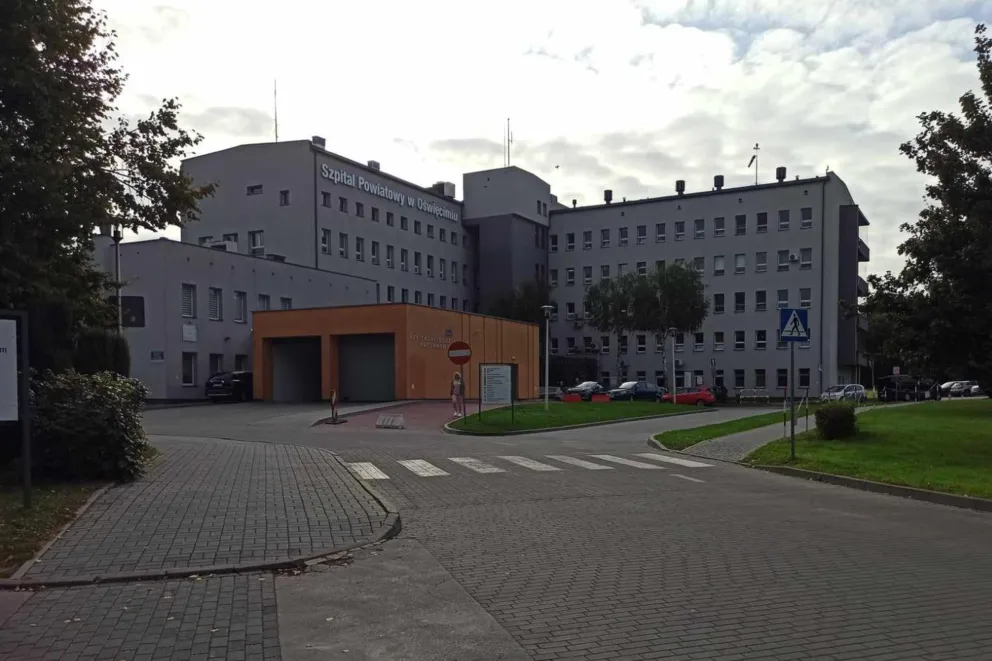 Dyrektor oświęcimskiego szpitala odpiera zarzuty dot. opieki nad pacjentami
