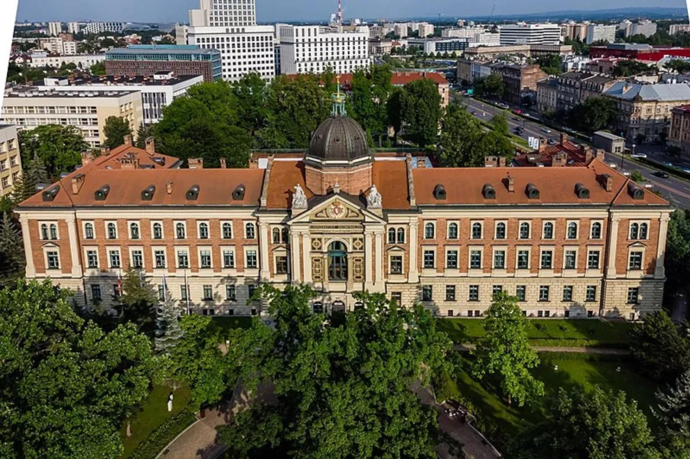 Prokuratura sprawdza, czy są podstawy do wszczęcia śledztwa ws. ewentualnych nieprawidłowości w Uniwersytecie Ekonomicznym