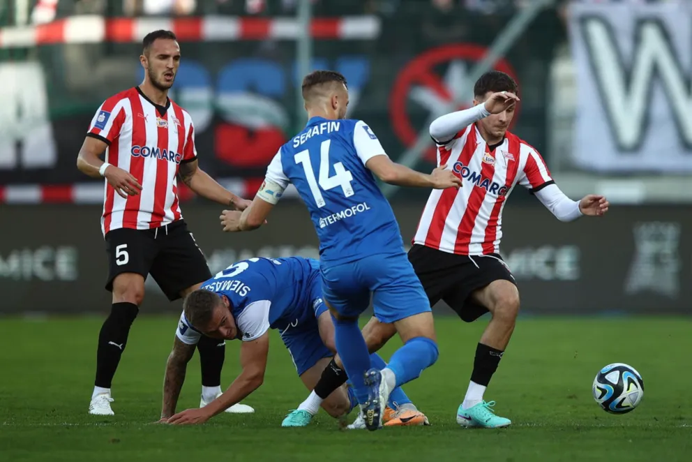 Puszcza-Cracovia 1-1 czyli kto tu gospodarzem i kto faworytem???