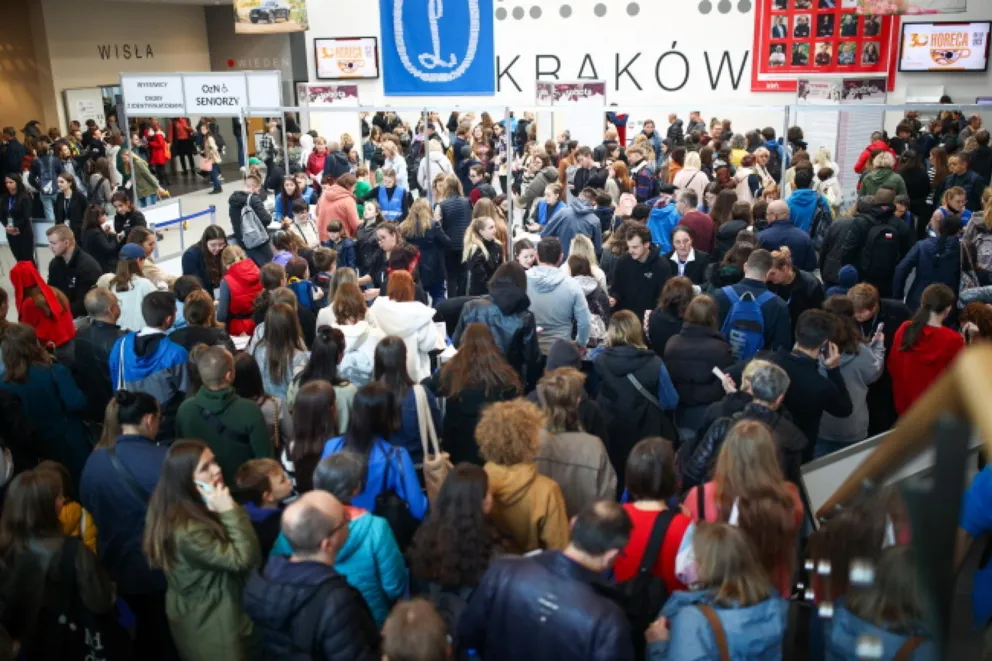 Trzeci dzień Międzynarodowych Targów Książki w Krakowie