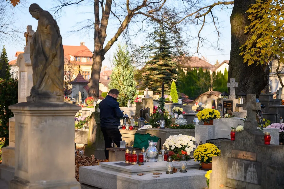Tarnów zachęca do korzystania z bezpłatnej komunikacji miejskiej we Wszystkich Świętych