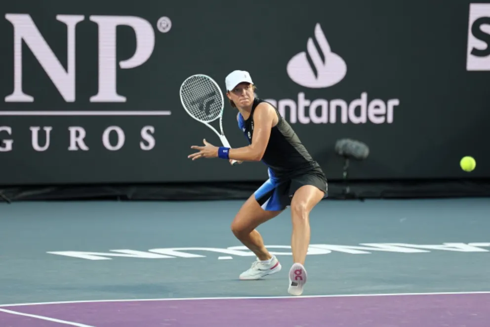 WTA Finals: Iga Świątek zaczęła od wygranej z Vondrousovą