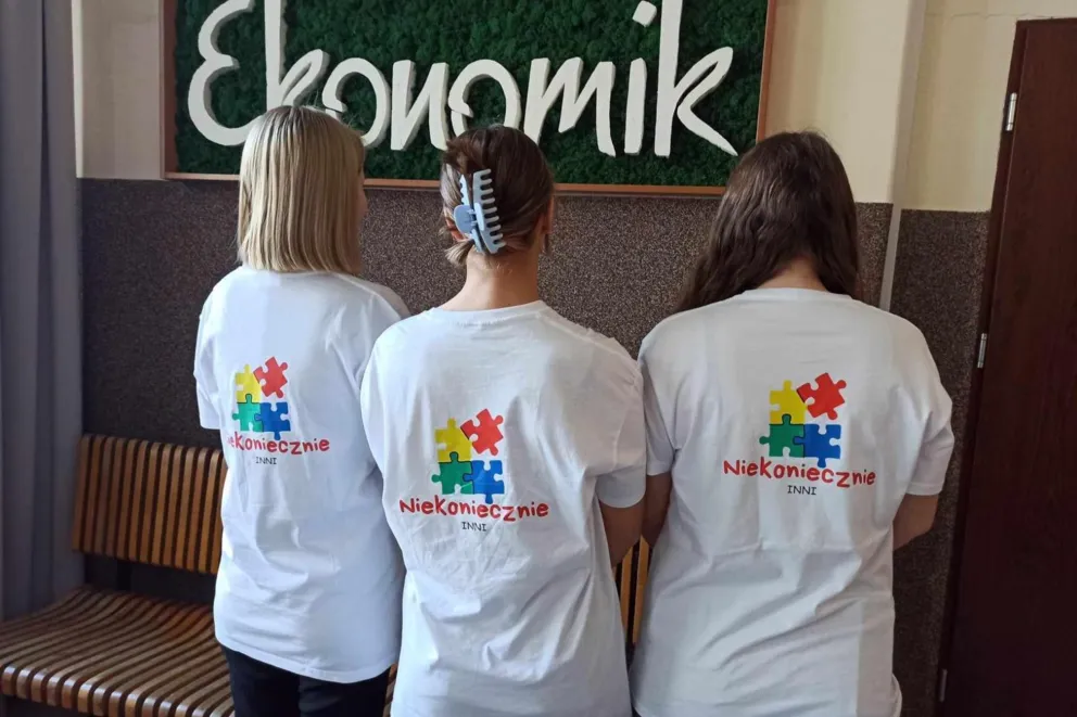 Niekoniecznie inni - kampania w oswięcimskiej szkole dotycząca autyzmu 