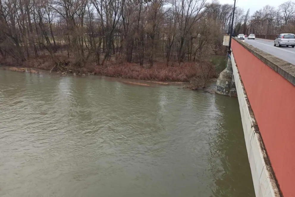 Stan pogotowia powodziowego w Oświęcimiu. "Sytuacja jest pod kontrolą"
