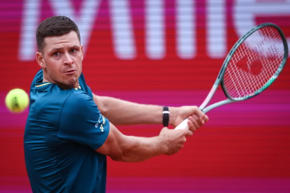 Turniej ATP w Estoril: triumf Huberta Hurkacza