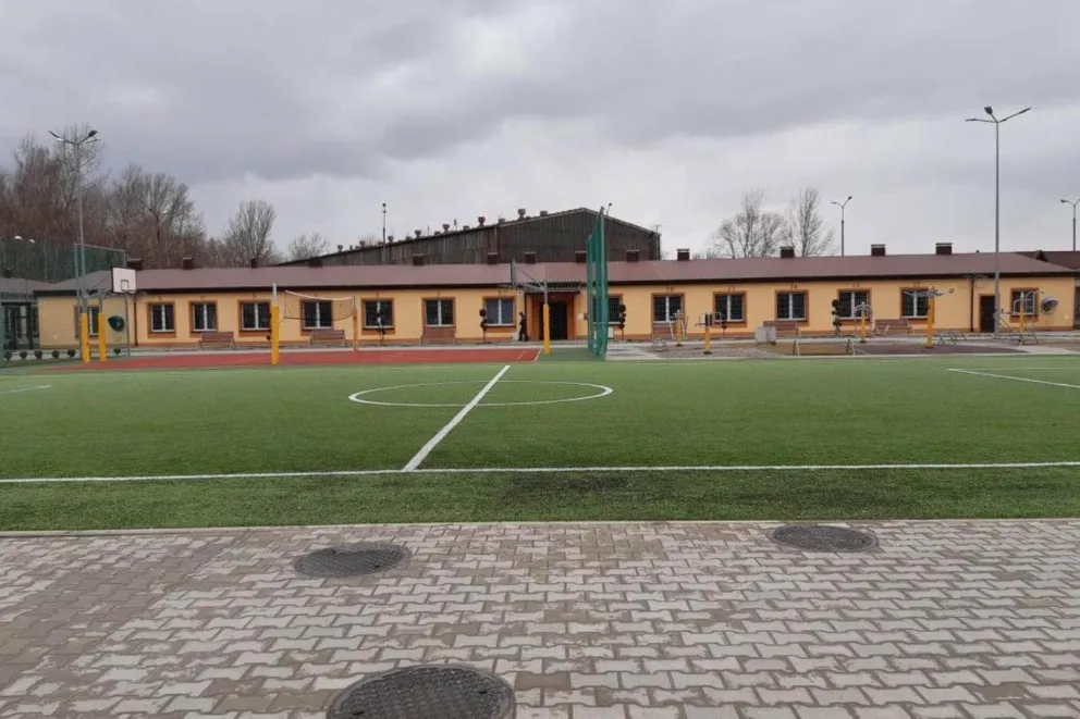 Osadzeni w półotwartym zakładzie karnym w Tarnowie - Mościcach upili się płynem do dezynfekcji