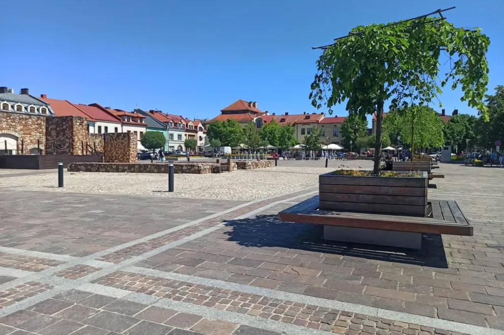 Barwny korowód i dyskoteka z słuchawkami w trakcie Dni Olkusza