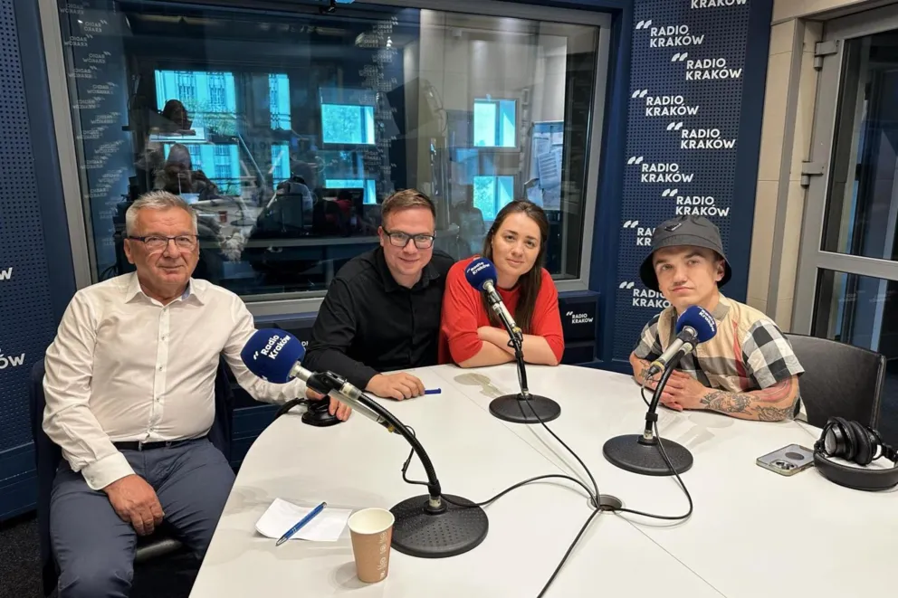 Influencer i polityk to najmniej szanowane zawody w Polsce. Dlaczego mamy o nich tak złe zdanie?
