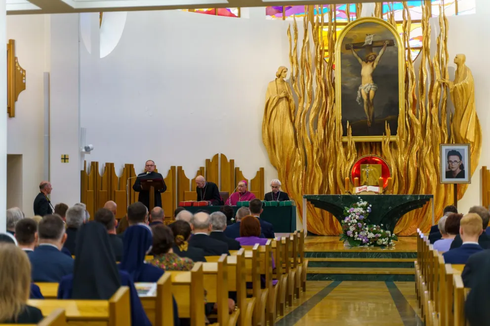 Pierwszy krok do uznania Stefanii Łąckiej "Ziemskiego Anioła Stróża" za świętą Kościoła Katolickiego