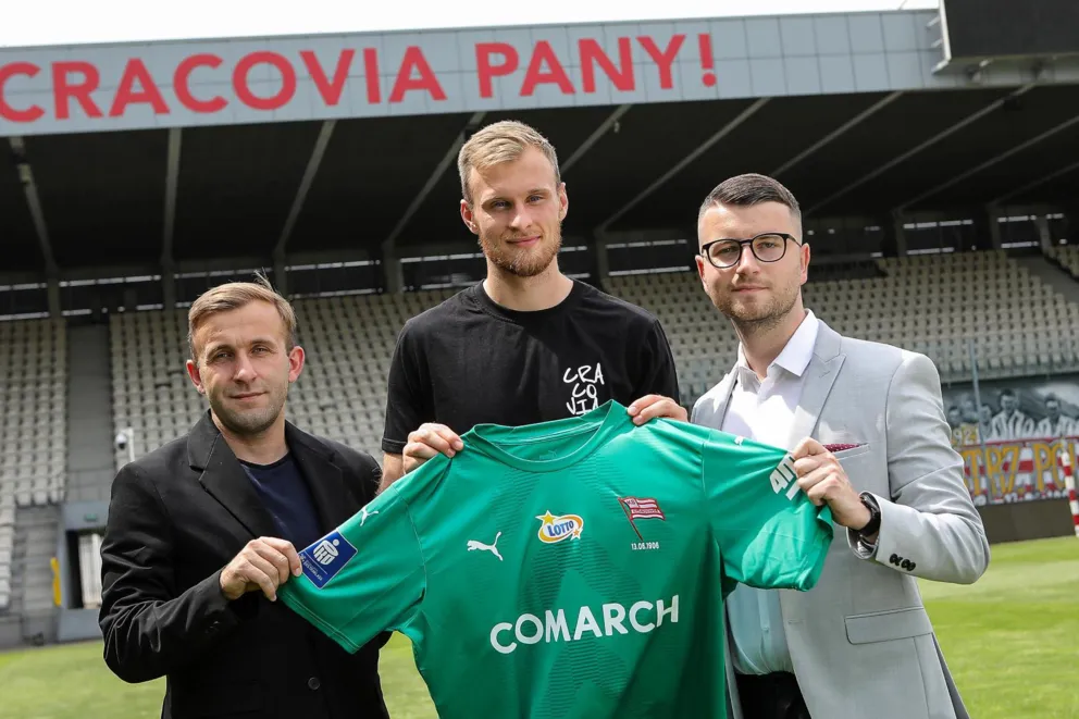 Ofensywa transferowa Cracovii. Nowy bramkarz, który niedawno kosztował 1,5 miliona euro i napastnik ze Slavii Praga