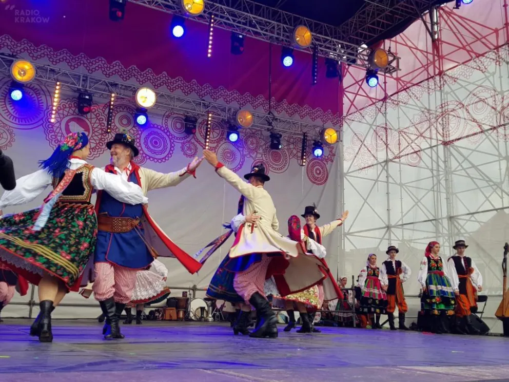 "Zmieniamy wyobrażenie ludzi o tym, jak pięknie można się różnić". Rozpoczynają się Międzynarodowe Małopolskie Spotkania z Folklorem
