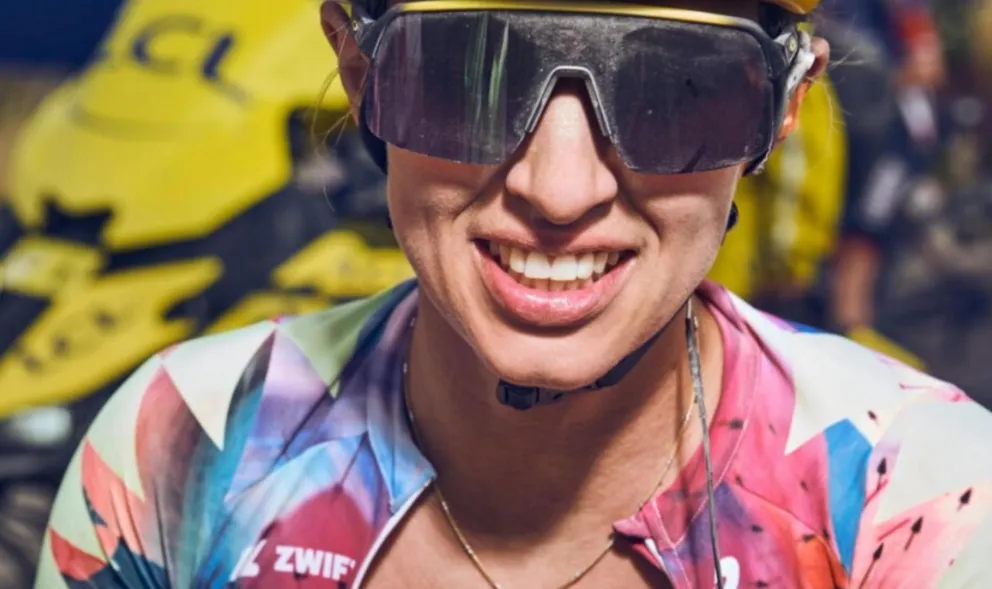 Katarzyna Niewiadoma nadal w żółtej koszulce TdF