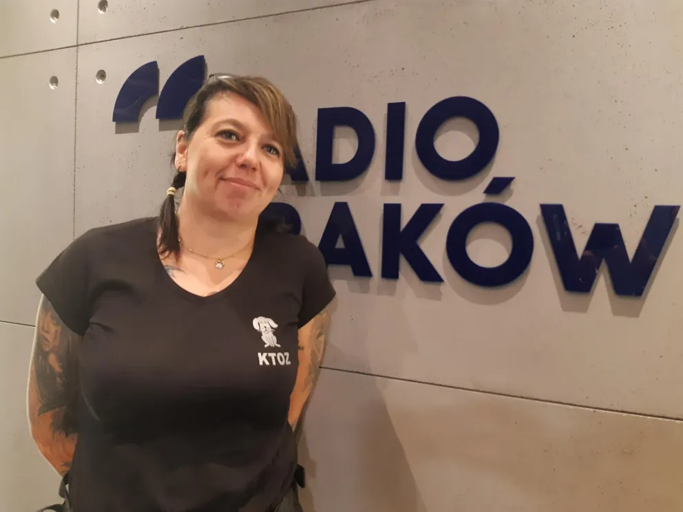 Pomaga zwierzętom przez 13. godzin dziennie
