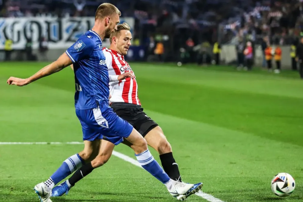 Męki Cracovii. Lech umacnia się na pozycji lidera