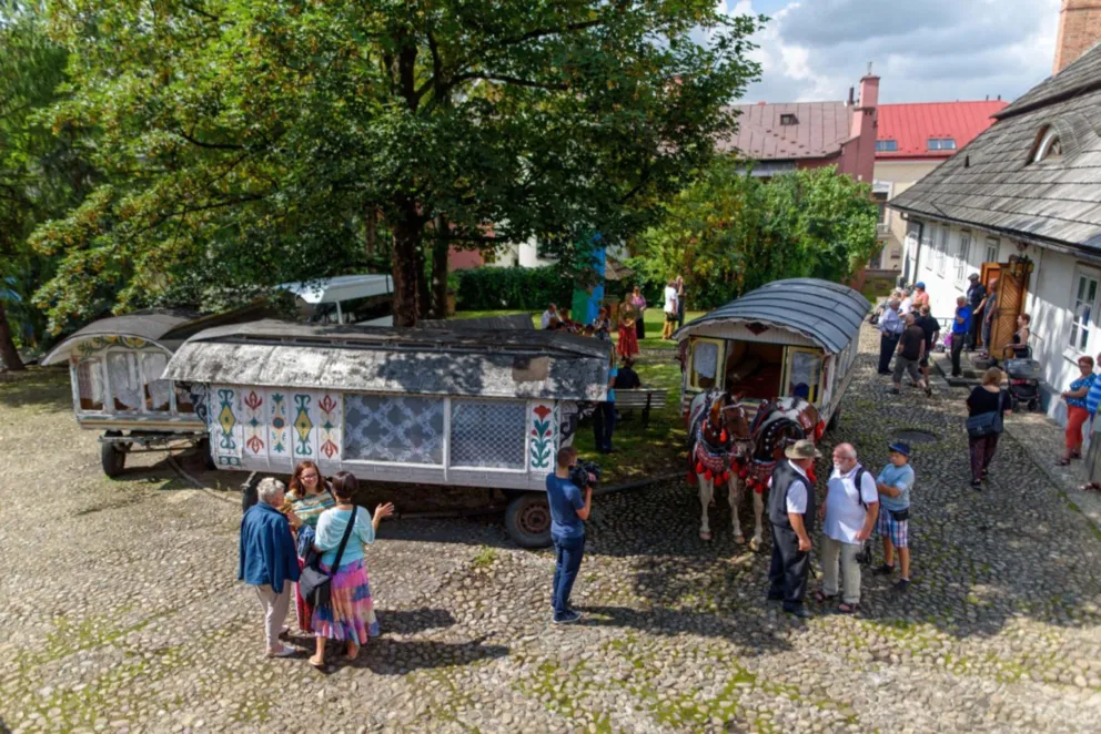 Romowie w Małopolsce. Sąsiedzi, którzy mówią unikalnym językiem