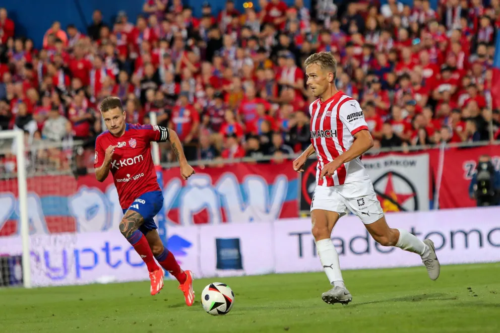 Ekstraklasa piłkarska - Cracovia przed meczem z Rakowem uhonoruje prof. Filipiaka