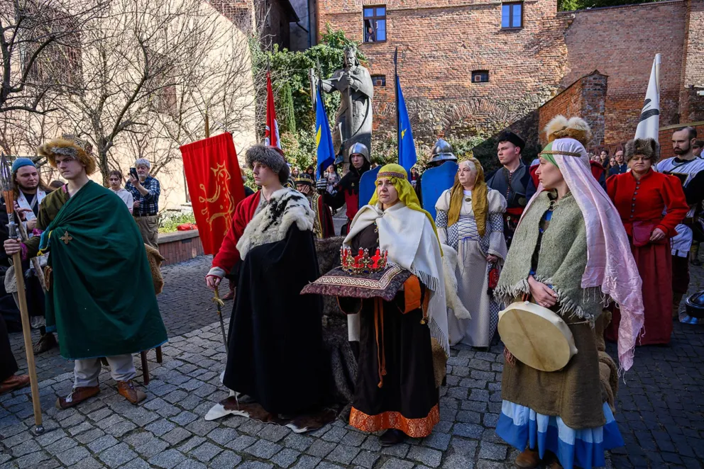 Tort, gala i wyjątkowy spacer - huczne obchody urodzin Tarnowa