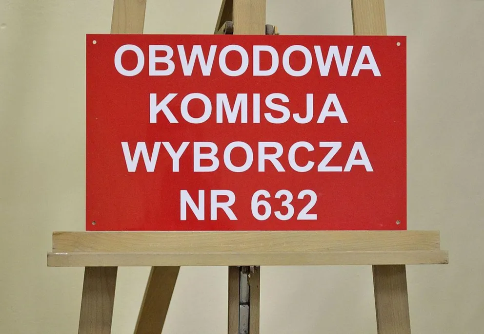 Kto może zgłosić się do pracy w komisji wyborczej?