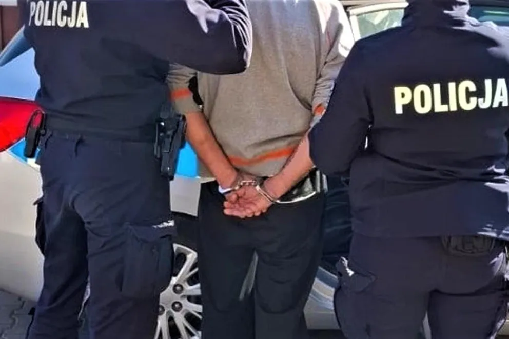 23-latek znęcał się i usiłował okraść własną matkę. Trafił do aresztu