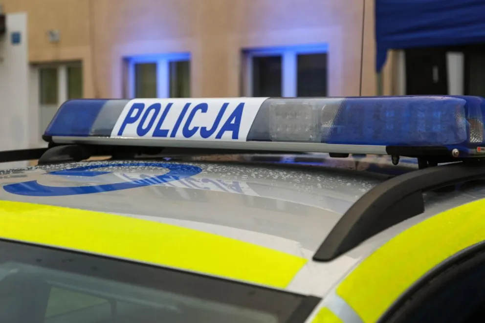 Pijany kierowca trafił w ręce policji dzięki interwencji przechodniów