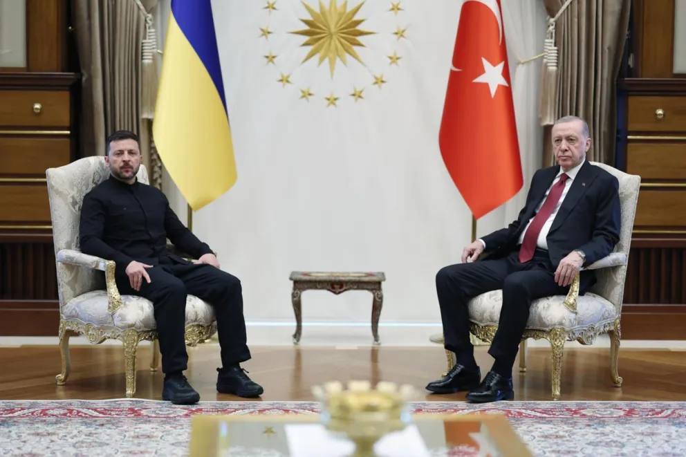"Turcja wygrywa wizerunkowo, Rosja gra strategicznie". Prof. Kozerawski o rozmowach pokojowych w Stambule