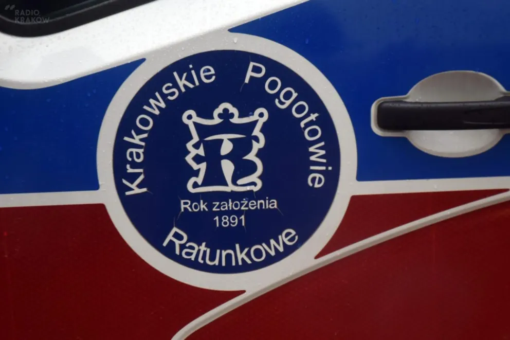 W jednej z krakowskich komisji wyborczych zasłabł mężczyzna. Zmarł w drodze do szpitala