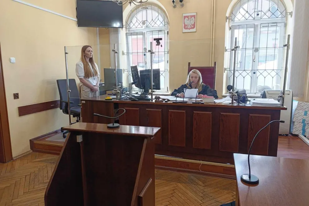Sprawa nauczyciela z Oświęcimia umorzona. Sąd: Nie pokazywał uczniom treści pornograficznych