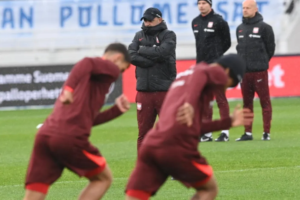 El. MŚ 2026: ważny mecz z Finlandią w cieniu sprawy Lewandowskiego
