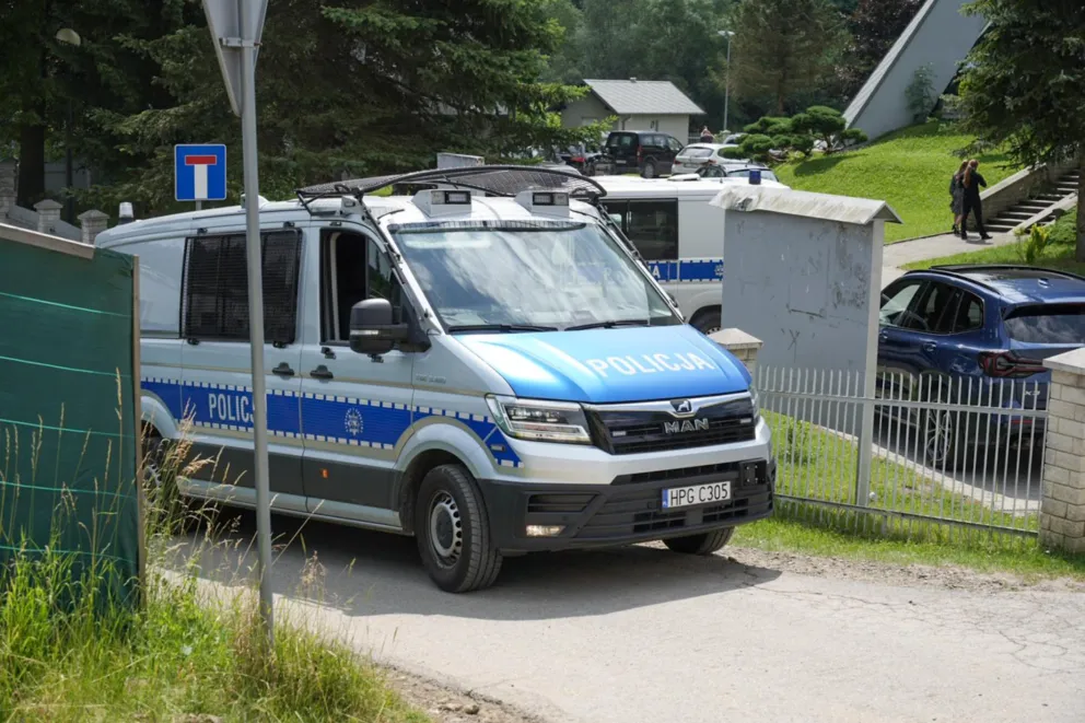 Huk przypominający strzały na terenie policyjnej obławy. Policja apeluje