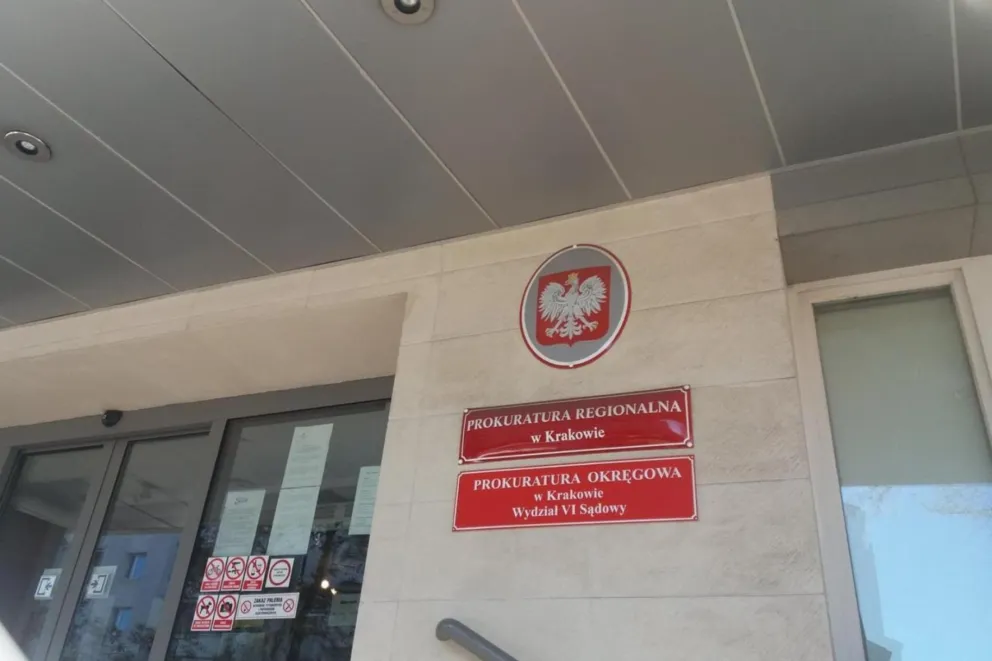 19-latek z zarzutami po ataku gazem pieprzowym na przystanku w Krakowie