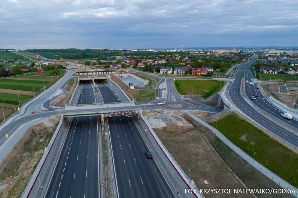Rekordowy ruch w tunelach na Północnej Obwodnicy Krakowa